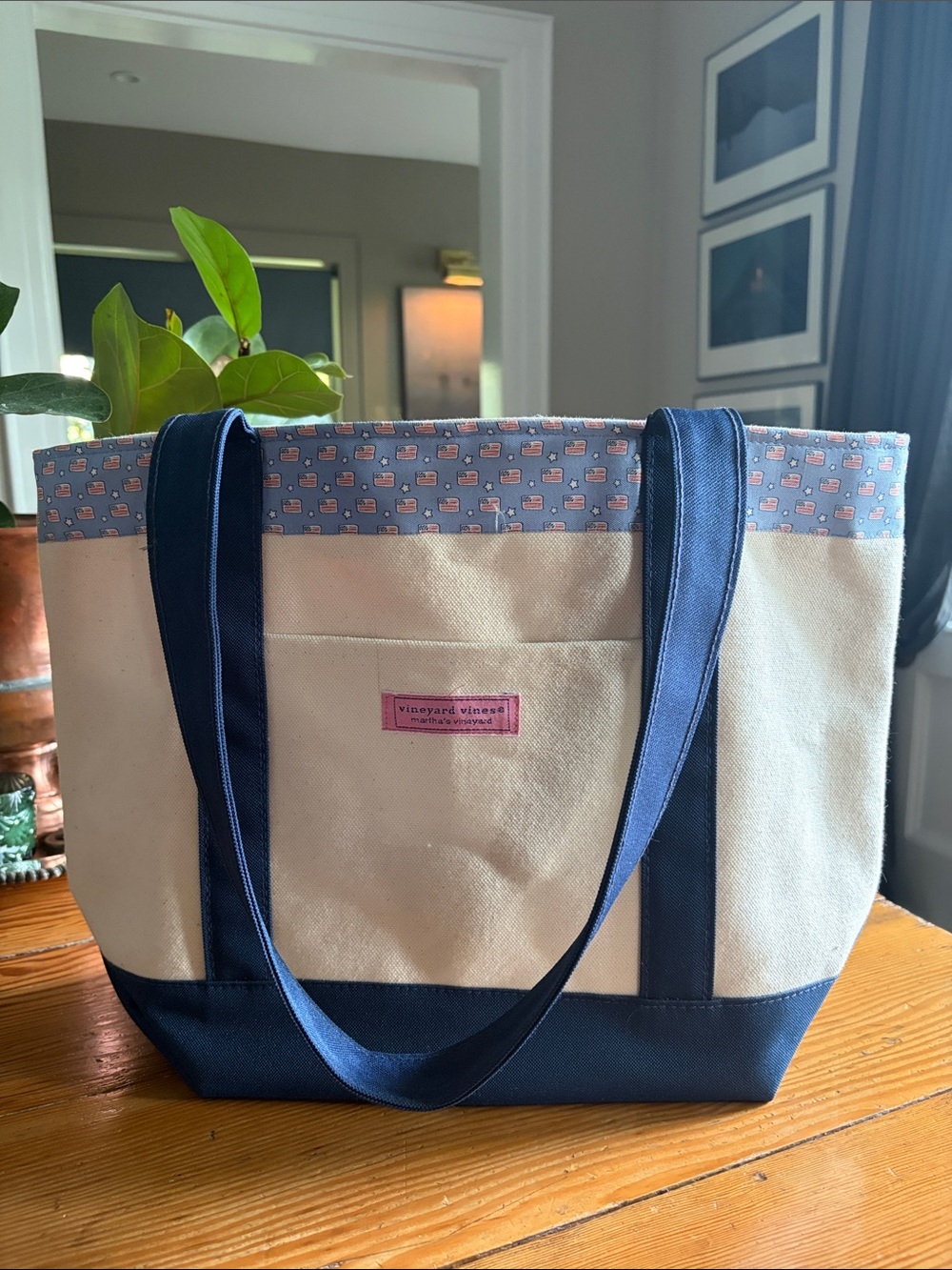 Vintage Vineyard Vines heritage Tote